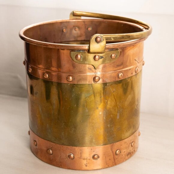 Vintage Large Gold Tone Brass and Copper Handled Bucket - Picture 2 of 8